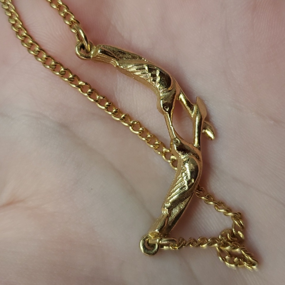 Twin doves necklace - Picture 3 of 4